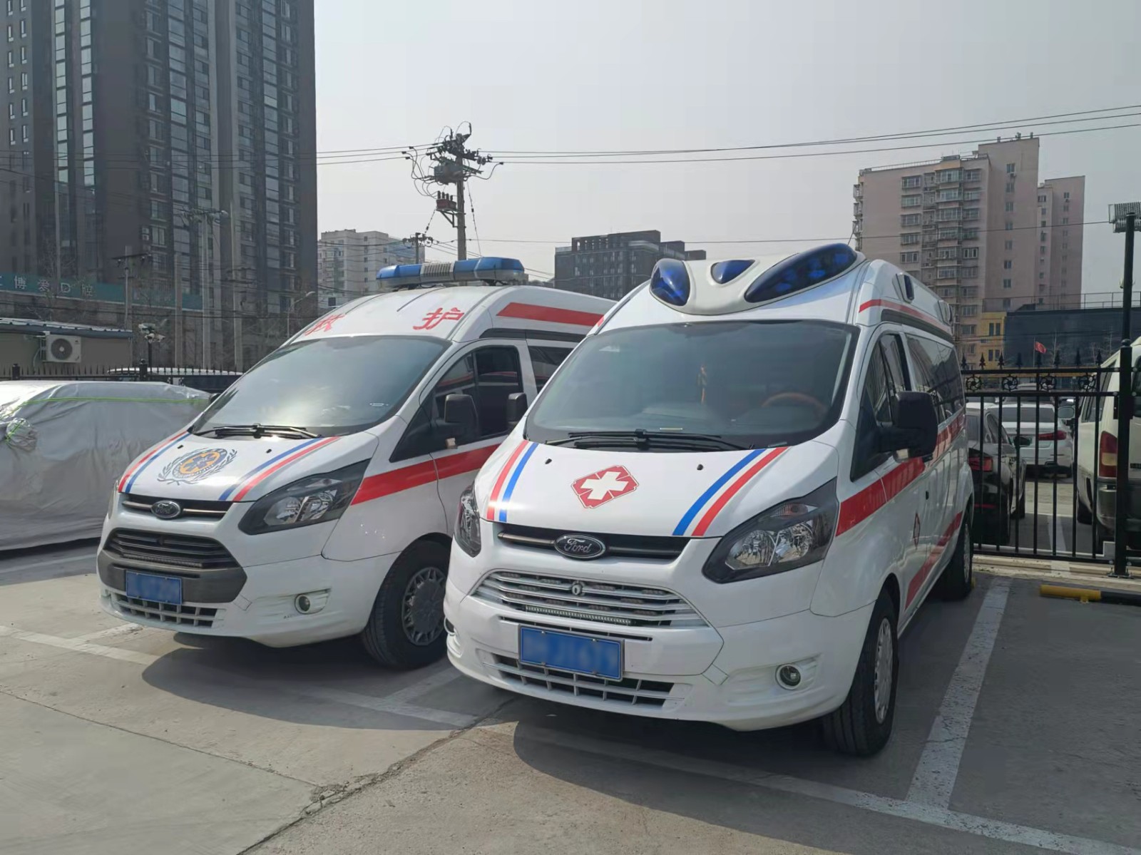 可克达拉市救护车转院